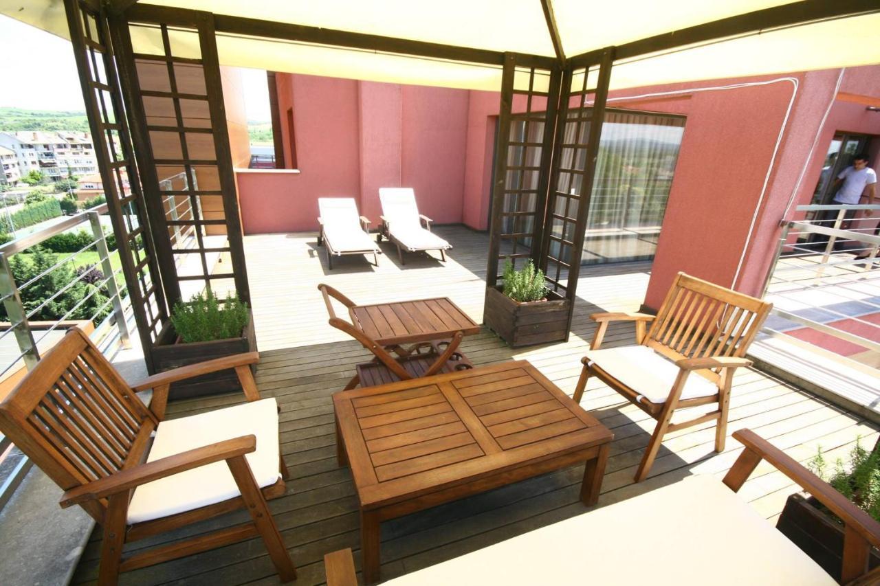 Park Hotel Romantica Svilengrad Exterior photo